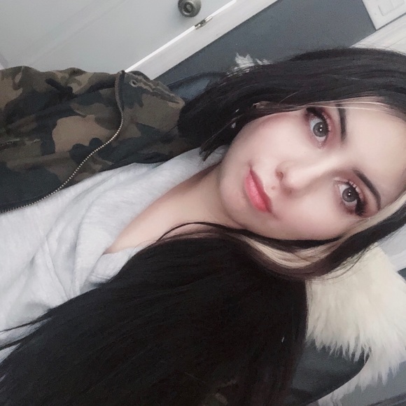 julieeslyter